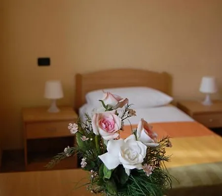 Relais Stella Πανσιόν 2*