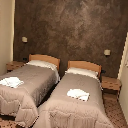 Relais Stella 2* Signa